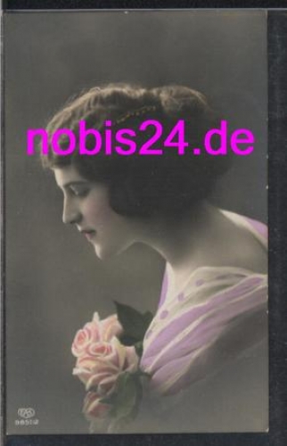 Hair fashion lady with pink roses *ca.1915