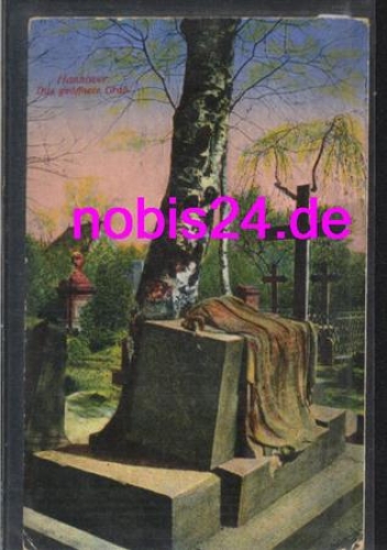 Hanover The open grave * around 1920