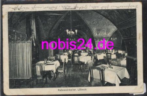 Lubeck Ratsweinkeller interior view o November 19, 1925