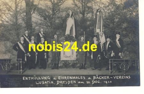 Dresden Memorial Bakers Association *1920