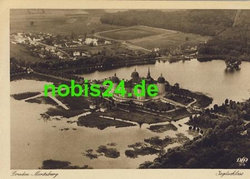 01468 Moritzburg  Jagdschloss  Luftbild  *ca.1940