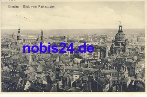 Dresden vom Rathausturm o 1944