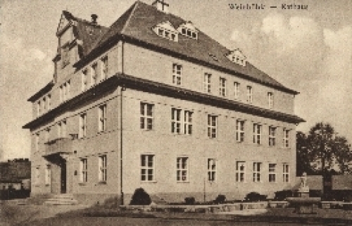 01689 Weinböhla, Rathaus *ca. 1940