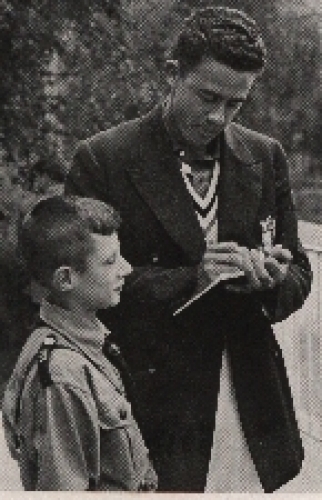 Olympic Games 1936 Earle Meadows, winner of the pole vault, collective picture, no AK