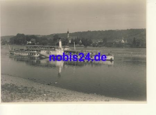 Elbe steamer "Leipzig" in front of Wachwitz Real photo Walter Hahn around 1970 approx. A5