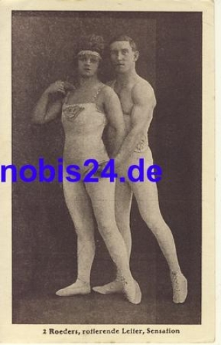 Roeder's rotating ladder of circus artists *ca.1930