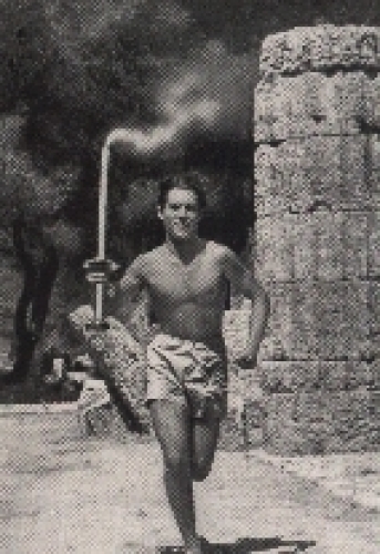 Olympic Games 1936 Konstantin Kondyllis with the Olympic torch collective picture, no postcard
