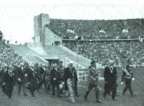 Olympic Games 1936, Adolf Hitler, with the leaders of world sport in the stadium collective picture no AK