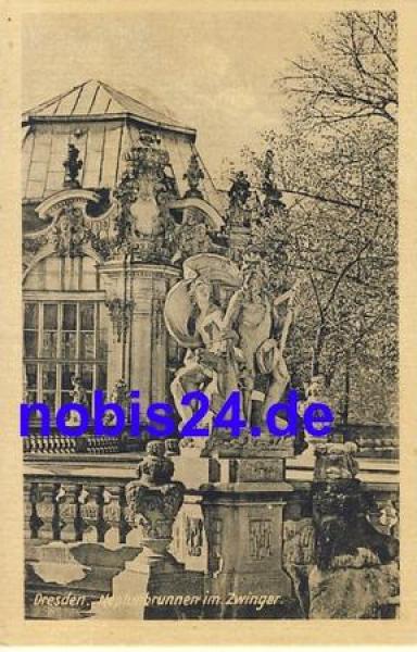 Dresden Brunnen im Zwinger *ca.1930