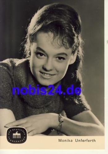 Unferferth Monika GDR television radio 820/63