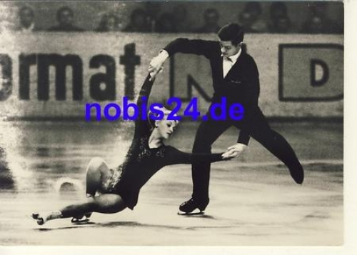 Figure skating real photo *ca.1966 Tatjana Shuk Alexander Gorelik