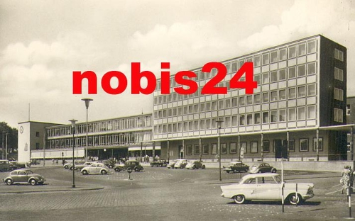 Kassel Hauptbahnhof mit Opel PKW *1960