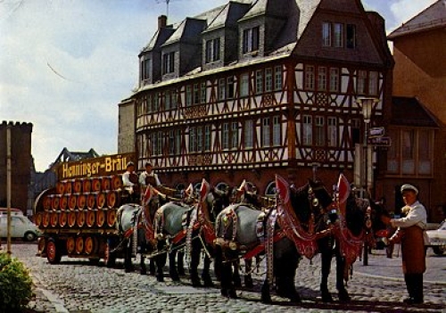 Henniger Bräu Bierwagen Sechser-Pferdegespann gebr. ca. 1960