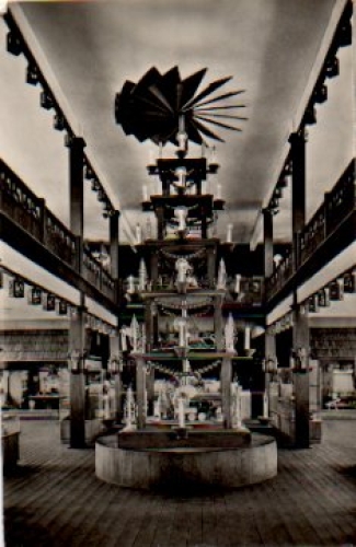 09548 Seiffen, Toy Museum, Christmas pyramid, o approx. 1959
