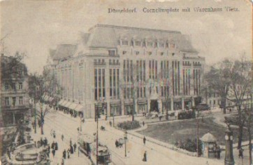 Düsseldorf Corneliusplatz mit Warenhaus Tietz * ca. 1920