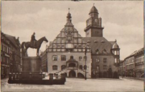 Plauen Rathaus und Konig-Albert-Denkmal gebr. 24.7.1927
