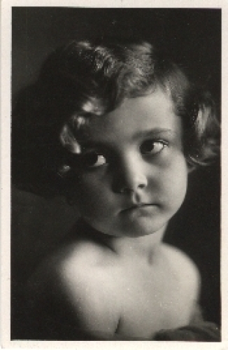 Mädchen * ca. 1940 ​​​​​​​Grafo Cuda Holice