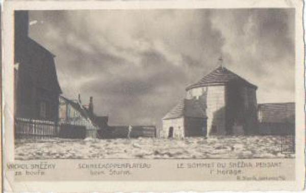 Schneekoppen plateau during a storm o May 21, 1921