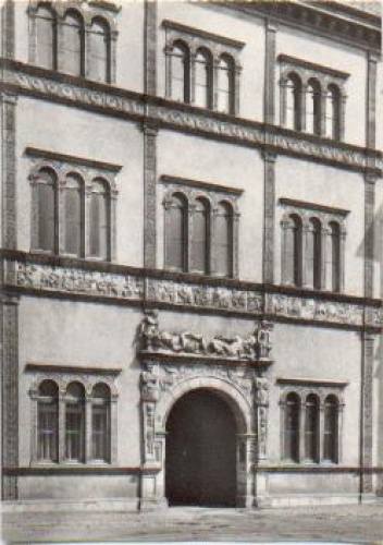 Wismar Furstenhof Terrakottaschmuck  *ca. 1970