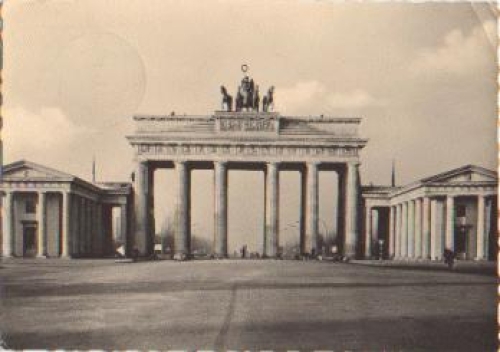 Berlin Brandenburger Tor o 18.2.1966