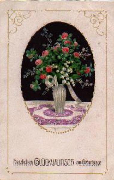 Roses in a vase o April 1, 1918