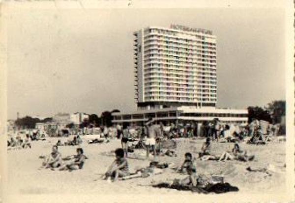 Warnemuende Hotel Neptun o ca. 1960