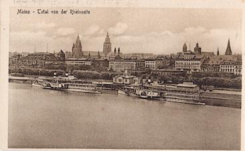 Mainz Total view from the Rhine side Rheindampfer * ca. 1910