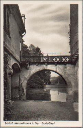63875 Mespelbrunn Schloss  hof * ca. 1940