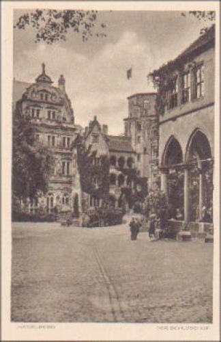 Heidelberg Schlosshof *ca. 1930