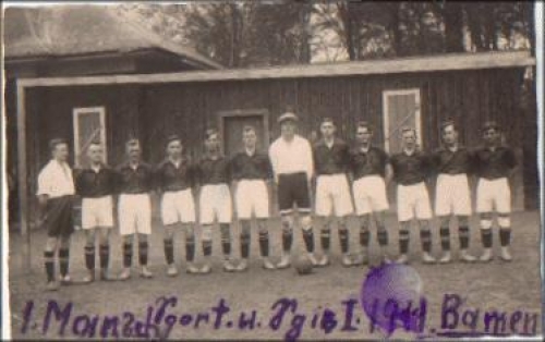 Barmen Wuppertal 1. Mannschaft Fussball Sportverein Echtfoto o 30.5.1925Brasilien Fussball Nationalmannschaft Weltmeisterschaft 1966