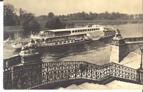 Elbe steamer "Ernst Thalmann" * ca.1969