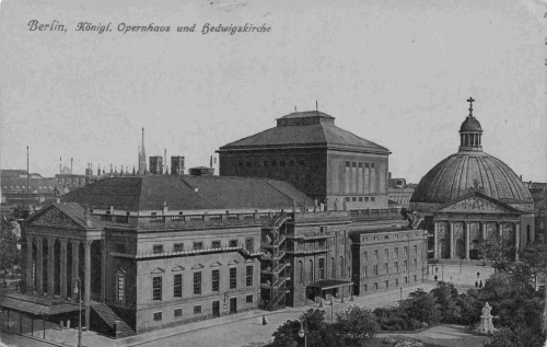 Berlin Opernhaus und Hedwigskirche alte Ansichtskarte gebraucht um 1920