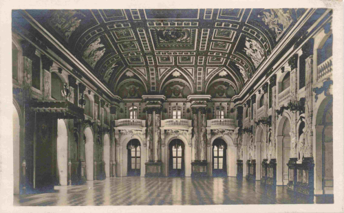 Berlin, Palace Museum, White Hall – vintage postcard, c. 1930