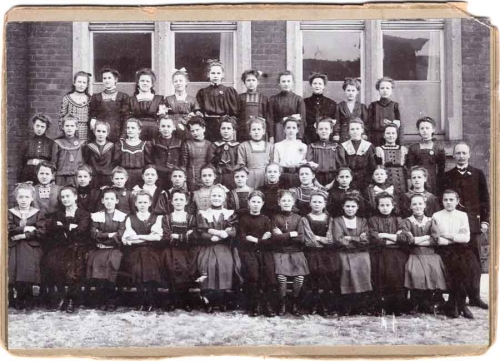 Chemnitz girls school class photo cabinet photo 18.5 x 13 cm around 1910