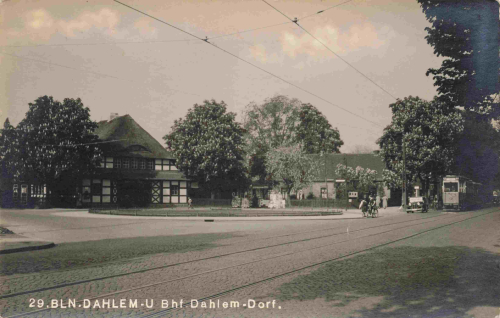 Dahlem Berlin U-Bahnhof Dahlem Dorf alte Ansichtskarte Feldpost 1942