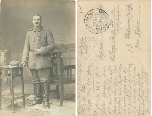 Deutscher Soldat mit Socken 1.WK Serienkarte 3442/2 * um 1915Deutscher Soldat in Uniform 1.WK Feldpost 2.3.1916
