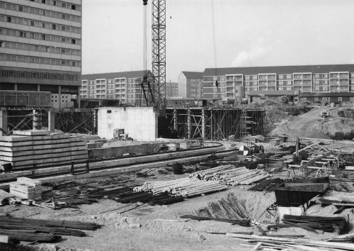 Dresden Prager Strasse Wiederaufbau Fundament Restaurant International Grossfoto um 1970