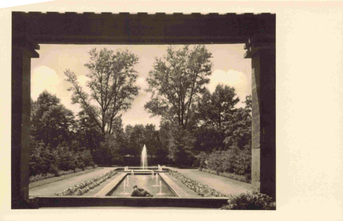 Forst (Lausitz), Wehrinsel: 40 Years of the East German Rose Garden * 1953