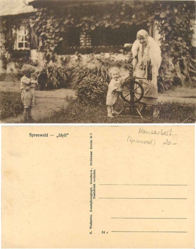 Hausarbeit, Frau an Spinnrad * ca. 1920