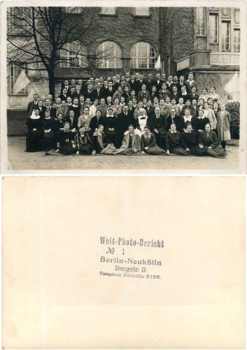 Neukoelln Berlin Youth League for Decisive Christianity Large photo 17 x 12 cm 1928 Group photo