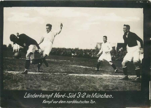 München Fussballländerkampf Nord - Süd 3:2 Großfoto 16,5 x 12 cm um1910
