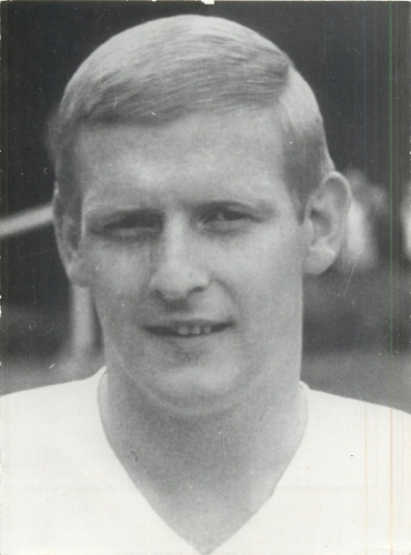 Karl Heinz Schnellinger FRG approx. 1970 Sport Bild Verlag Walter Rohrlapper Leipzig 178 x 130 mm