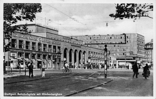 Stuttgart Bahnhofsplatz mit Hindenburgbau o 17.10.1937