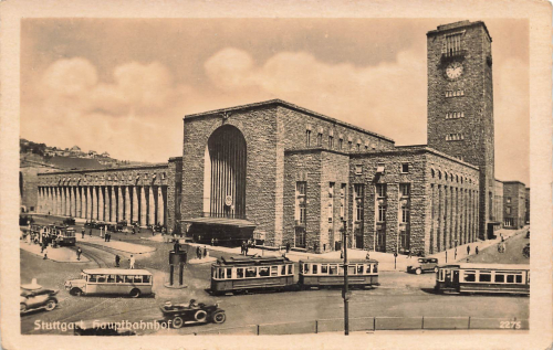 Stuttgart Hauptbahnhof mit Strassenbahn * um 1940