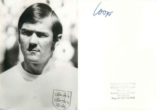 Twerry Cooper Fussballspieler Leeds United Echtfoto 18 x 13 cm um 1970  Sport-Bild-Vertrieb Walter Rohrlapper