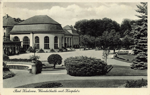 Bad Kuodowa Wandelhalle mit Kurplatz Kudowa-Zdrój o 1939
