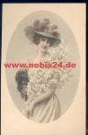 Woman with dog artist card M. M. Vienne No. 530 M. Munk * approx. 1920