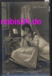 Fra Diavolo woman reading a letter * around 1910