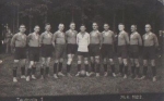 08491 Netzschkau Teutonia 1 football team real photo * 25.6.1922