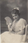 Frau mit Fächer Echtfoto gebr.ca.1910